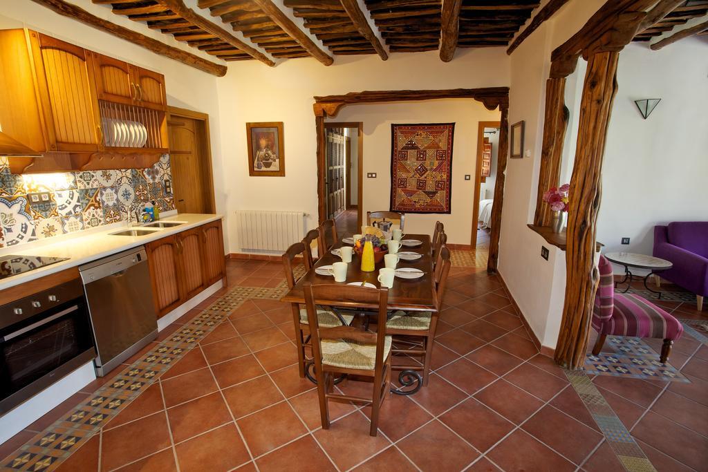 Casa Carole - 3 Bedroom Luxury Apartment Bubión Pokoj fotografie